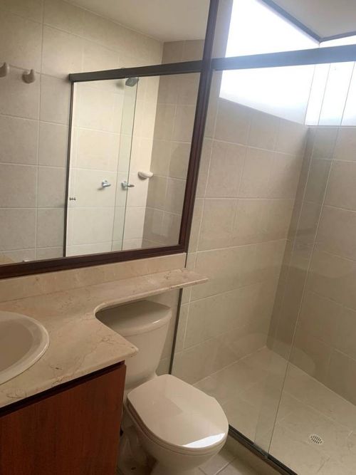 Apartamento de 3 alcobas en arriendo en La Florida, Medellín, 130 m² · foto 14 de 24
