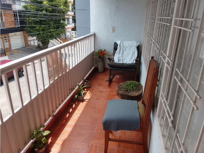 Apartamento de 2 alcobas en venta en Pan De Azucar, Bucaramanga, 142 m² · foto 2 de 6