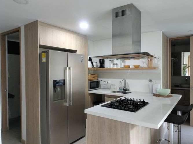 Apartamento de 3 alcobas en arriendo en El Poblado, Medellín, 78 m² · foto 6 de 18