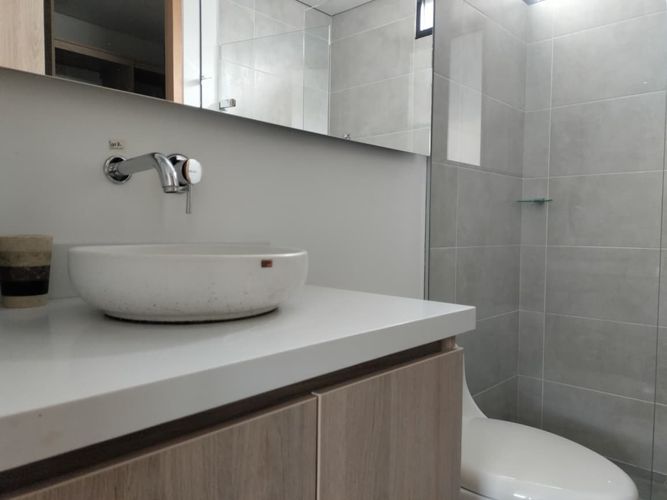 Apartamento de 3 alcobas en arriendo en El Poblado, Medellín, 78 m² · foto 17 de 18