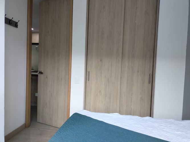 Apartamento de 3 alcobas en arriendo en El Poblado, Medellín, 78 m² · foto 10 de 18