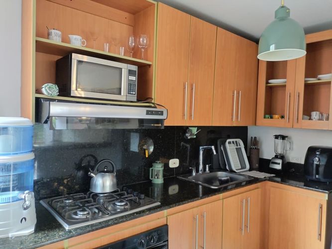 Apartamento de 3 alcobas en arriendo en El Poblado, Medellín, 80 m² · foto 5 de 14
