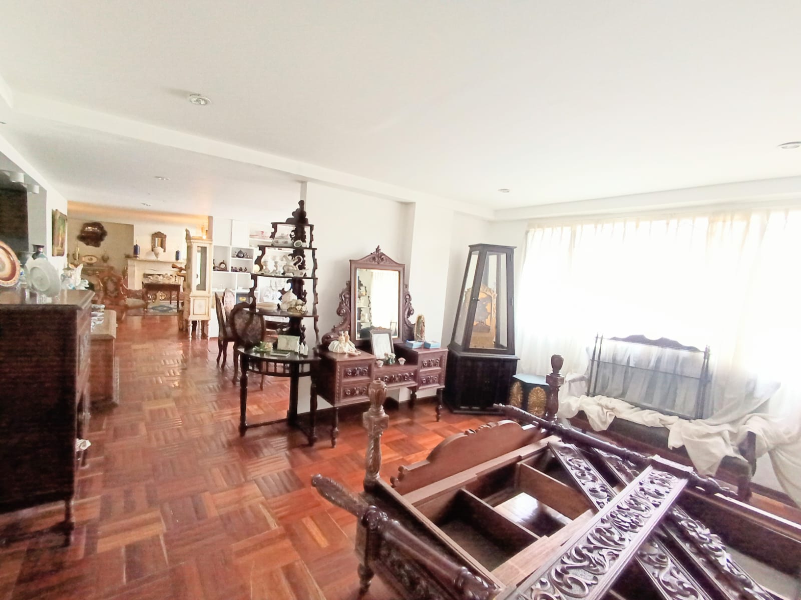 Apartamento en venta en El Virrey, Bogotá · foto 5 de 17