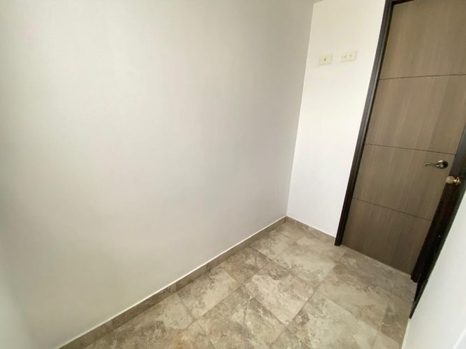 Apartamento de 3 alcobas en arriendo en Laureles, Medellín, 117 m² · foto 4 de 20