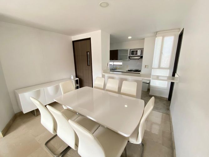 Apartamento de 3 alcobas en arriendo en Laureles, Medellín, 117 m² · foto 7 de 20