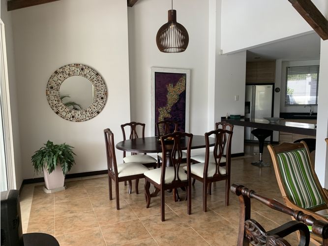 Casa de 3 alcobas en venta en El Caimo, Armenia, 250 m² · foto 12 de 24
