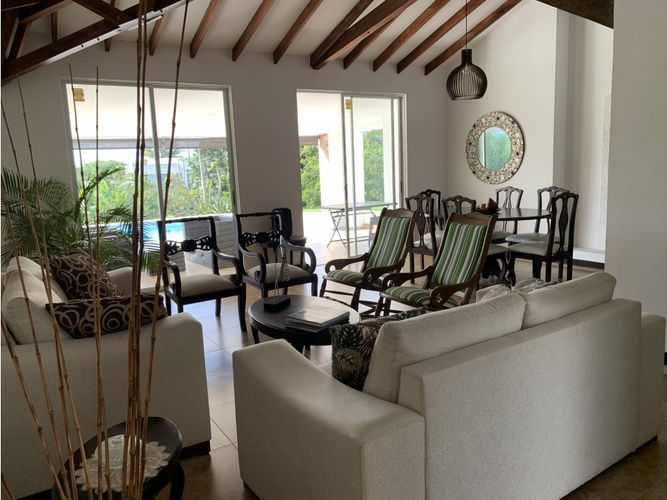Casa de 3 alcobas en venta en El Caimo, Armenia, 250 m² · foto 14 de 24