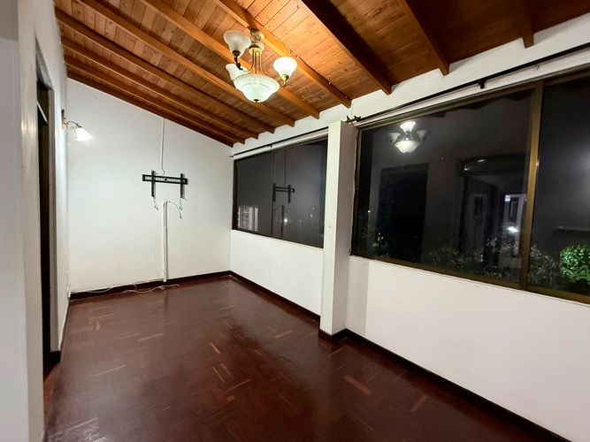 Apartamento de 3 alcobas en arriendo en El Diamante No. 2, Medellín, 120 m² · foto 5 de 11