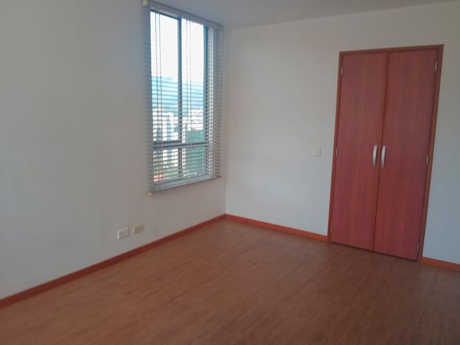 Apartamento de 3 alcobas en arriendo en El Poblado, Medellín, 94 m² · foto 10 de 18