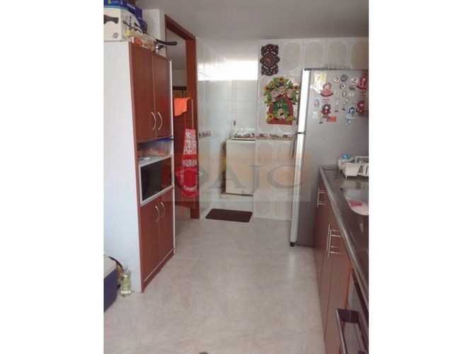 Apartamento de 4 alcobas en venta en Mejoras Publicas, Bucaramanga, 97 m² · foto 7 de 14