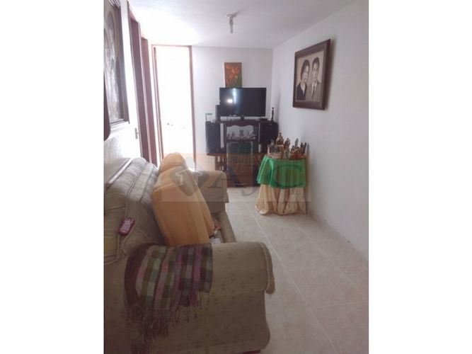 Apartamento de 4 alcobas en venta en Mejoras Publicas, Bucaramanga, 97 m² · foto 8 de 14