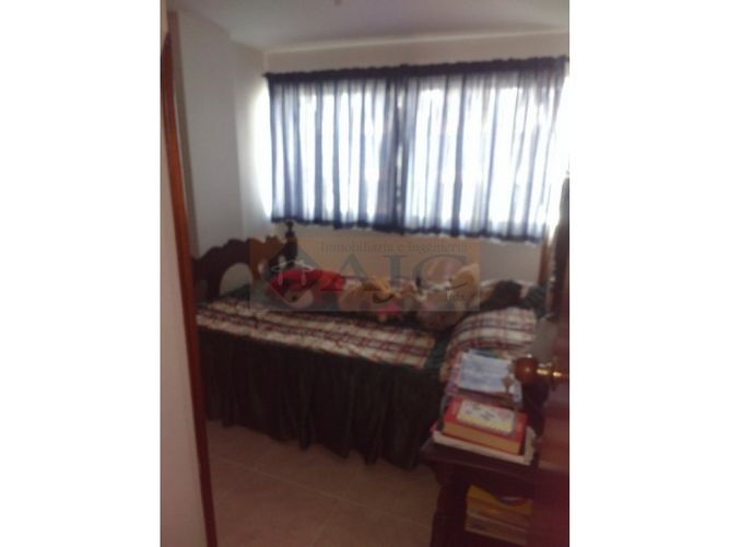 Apartamento de 4 alcobas en venta en Mejoras Publicas, Bucaramanga, 97 m² · foto 12 de 14