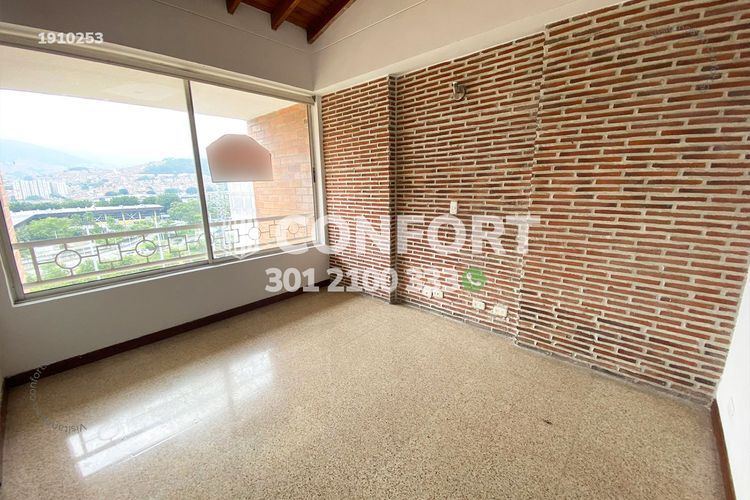 Apartamento de 3 alcobas en arriendo en Conquistadores, Medellín, 120 m² · foto 17 de 24