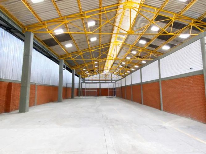Bodega en arriendo en Acopi, Yumbo, 1000 m² · foto 11 de 17