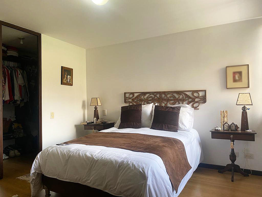 Apartamento en arriendo en Loma Del Esmeraldal, Envigado · foto 10 de 16
