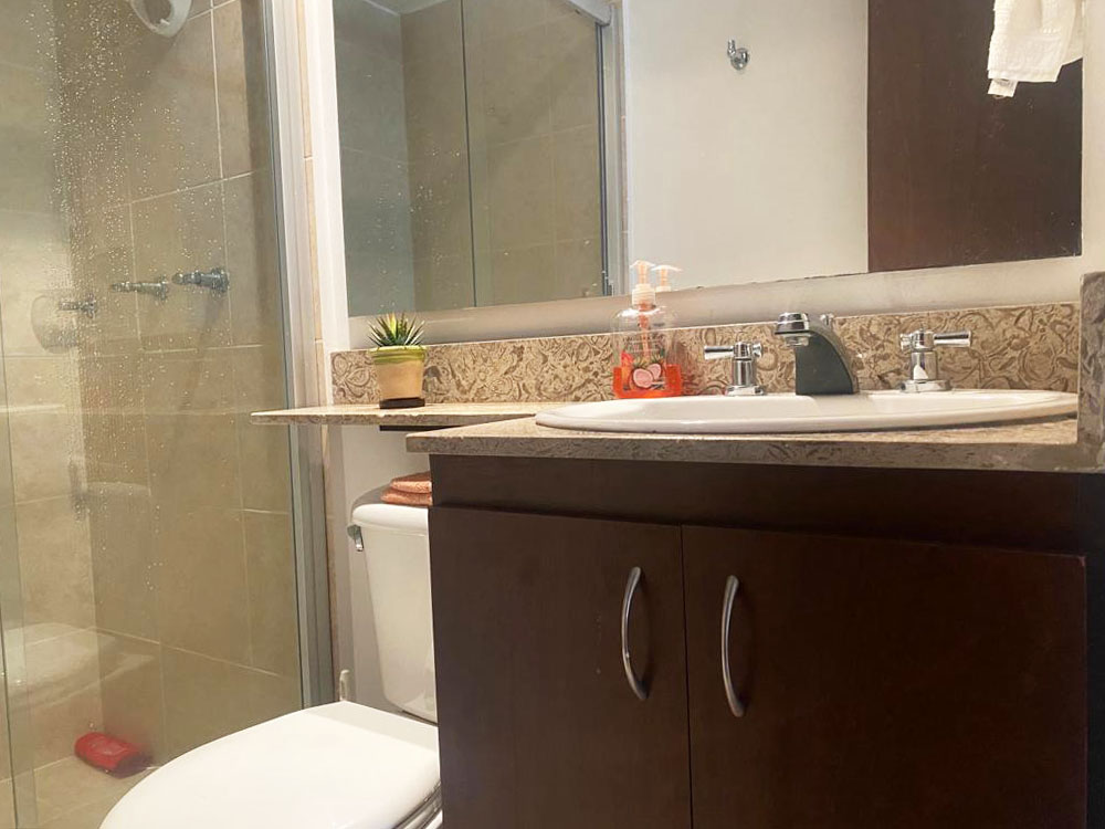 Apartamento en arriendo en Loma Del Esmeraldal, Envigado · foto 14 de 16