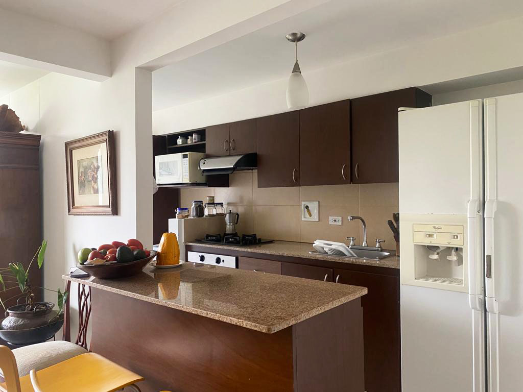 Apartamento en arriendo en Loma Del Esmeraldal, Envigado · foto 8 de 16