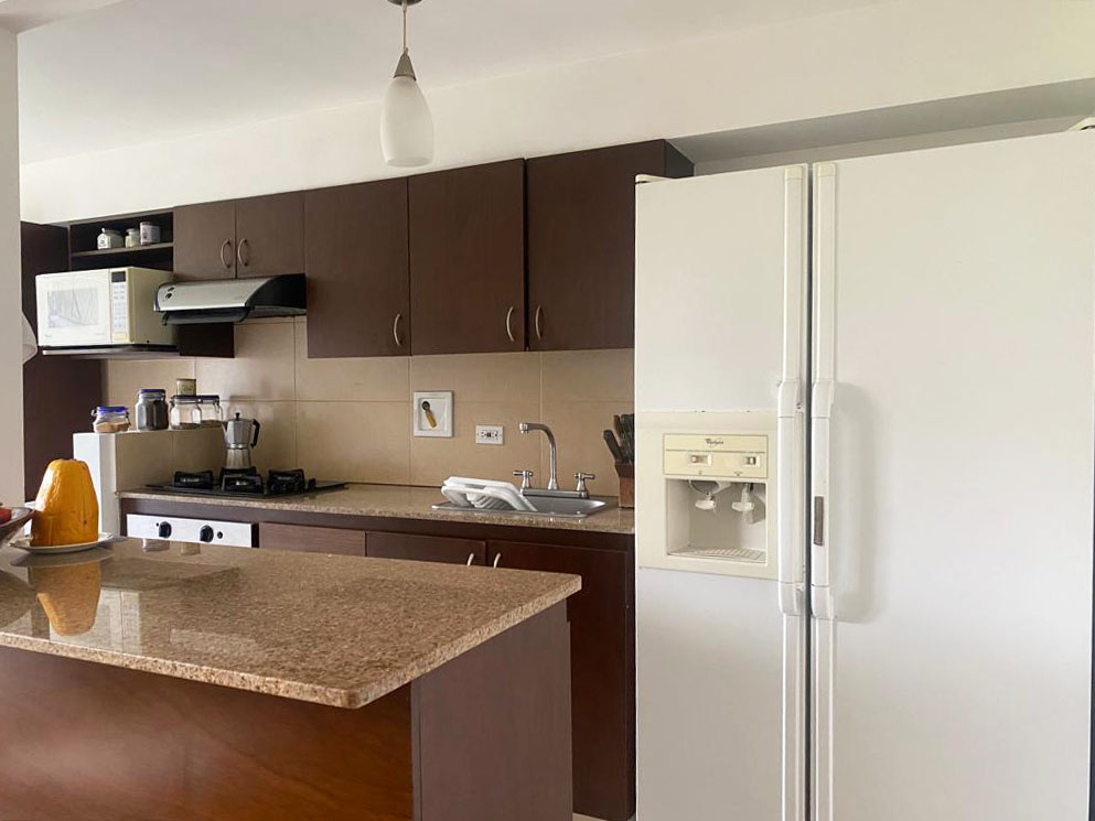 Apartamento en arriendo en Loma Del Esmeraldal, Envigado · foto 7 de 16