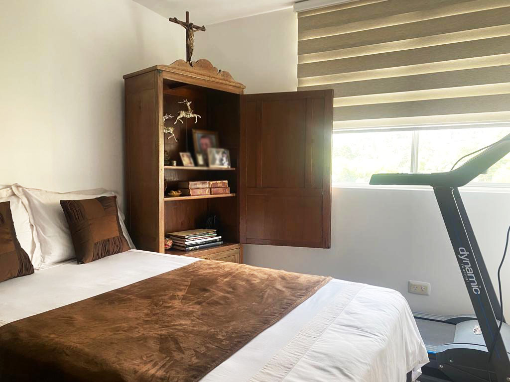 Apartamento en arriendo en Loma Del Esmeraldal, Envigado · foto 13 de 16