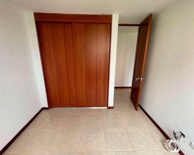 Apartamento de 3 alcobas en arriendo en Cumbres, Envigado, 90 m² · foto 9 de 13