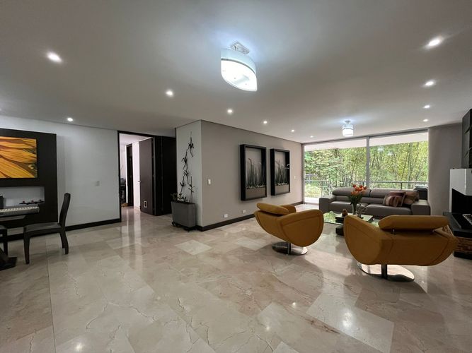 Casa de 4 alcobas en venta en La Pradera, Envigado, 1200 m² · foto 2 de 18