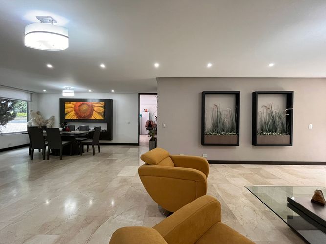 Casa de 4 alcobas en venta en La Pradera, Envigado, 1200 m² · foto 4 de 18