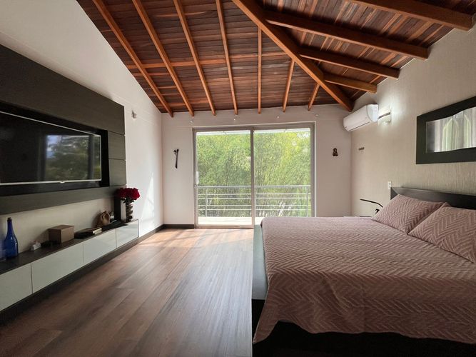 Casa de 4 alcobas en venta en La Pradera, Envigado, 1200 m² · foto 10 de 18