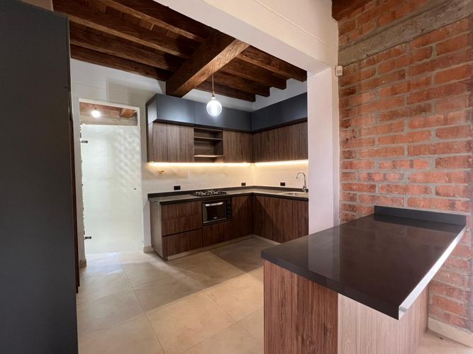 Casa de 4 alcobas en venta en Llano Grande, Rionegro, 1544 m² · foto 3 de 17