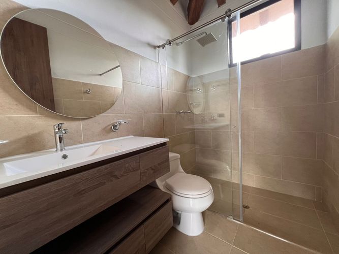 Casa de 4 alcobas en venta en Llano Grande, Rionegro, 1544 m² · foto 14 de 17