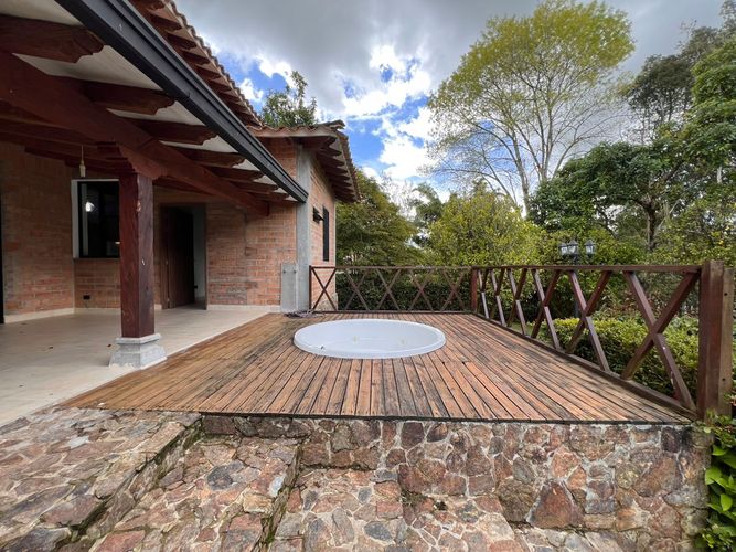 Casa de 4 alcobas en venta en Llano Grande, Rionegro, 1544 m² · foto 17 de 17