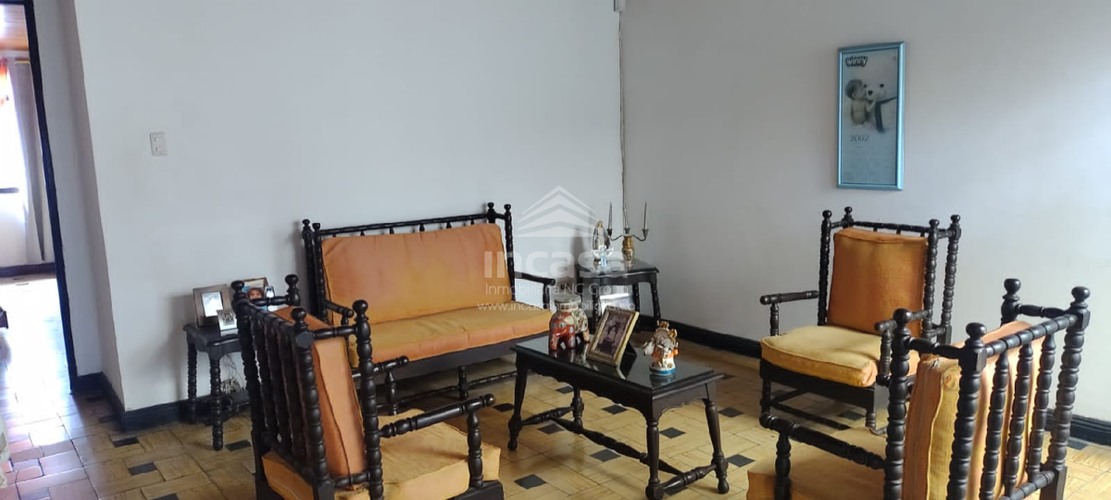 Casa de 5 alcobas en venta en San Vicente, Cali, 227 m² · foto 11 de 14