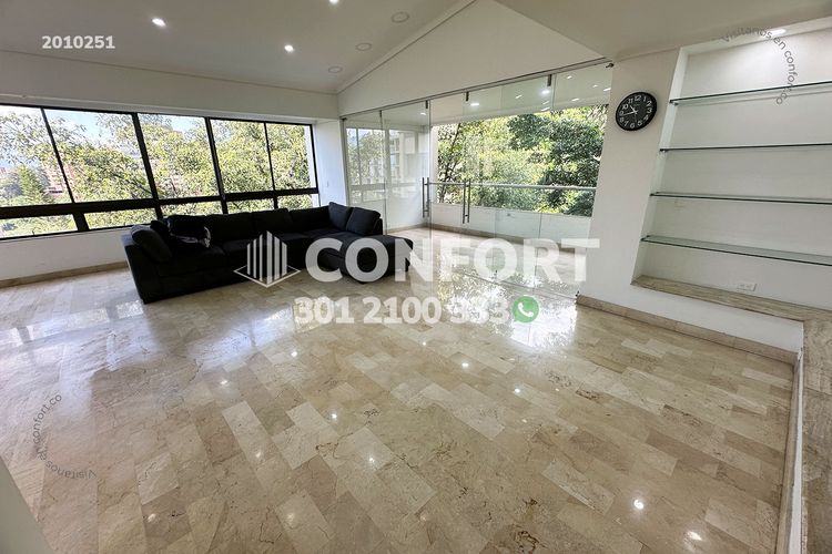 Apartamento de 4 alcobas en arriendo en San Lucas, Medellín, 340 m² · foto 3 de 24