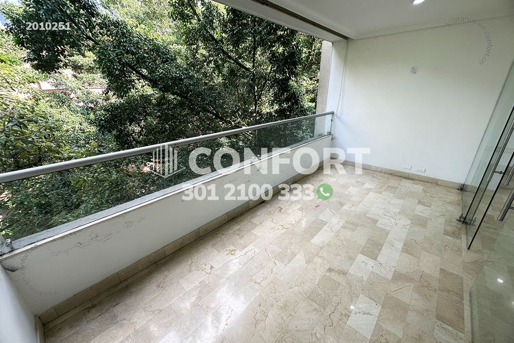 Apartamento de 4 alcobas en arriendo en San Lucas, Medellín, 340 m² · foto 4 de 24