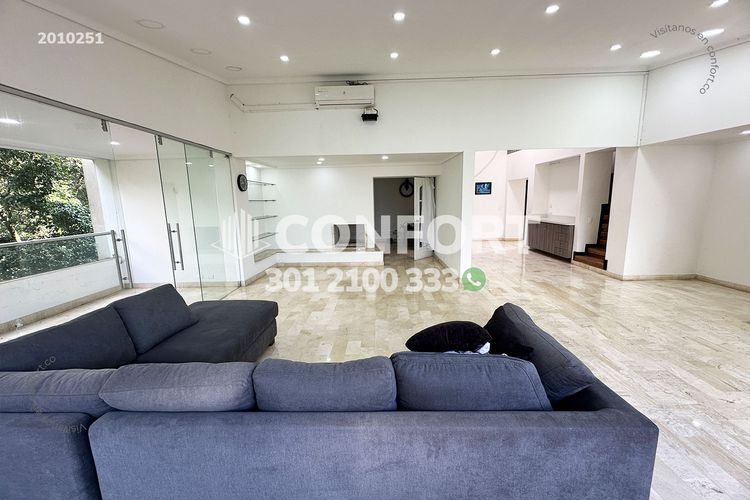 Apartamento de 4 alcobas en arriendo en San Lucas, Medellín, 340 m² · foto 8 de 24