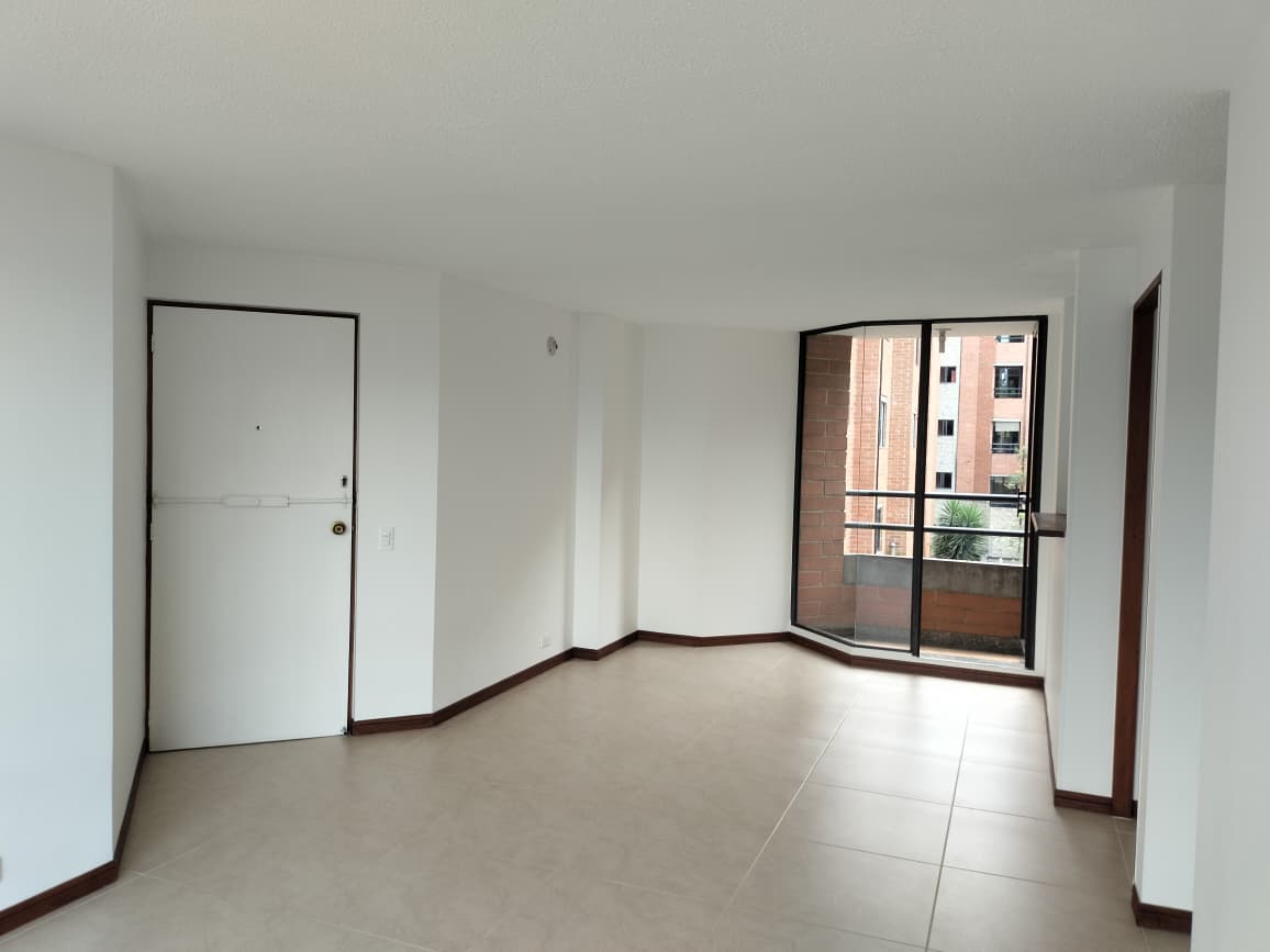 Apartamento en venta en El Poblado, Medellín · foto 6 de 17