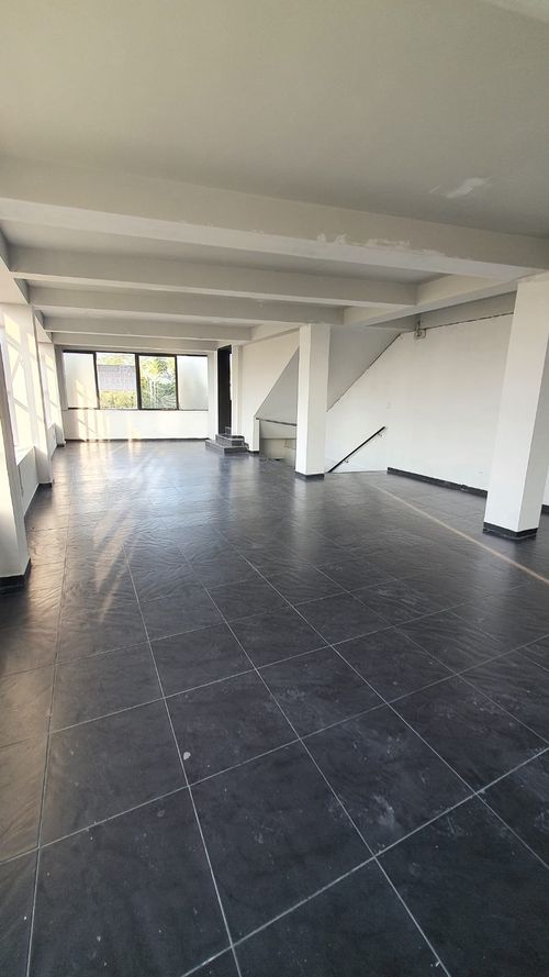 Local en arriendo en Milan, Manizales, 165 m² · foto 2 de 8