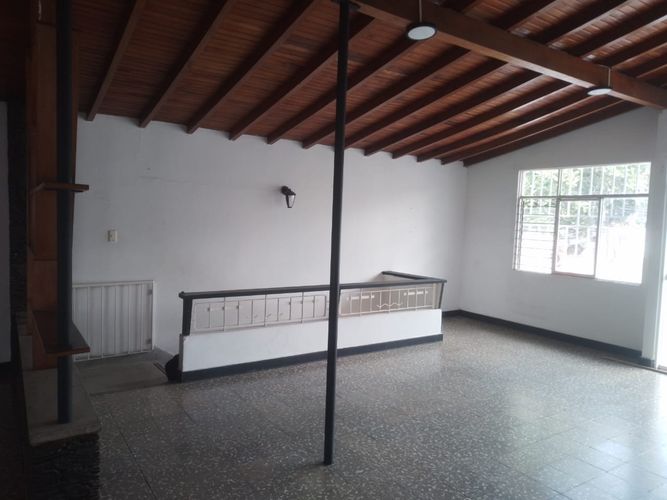 Oficina en arriendo en Laureles, Medellín, 234 m² · foto 6 de 19