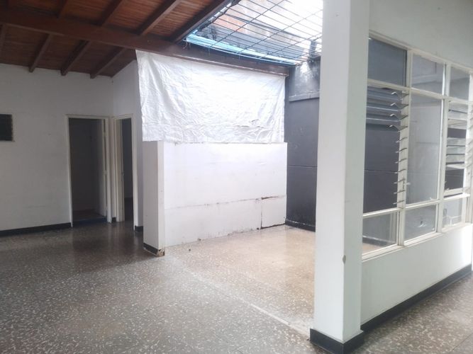 Oficina en arriendo en Laureles, Medellín, 234 m² · foto 8 de 19