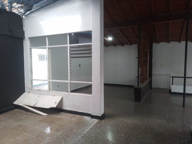 Oficina en arriendo en Laureles, Medellín, 234 m² · foto 9 de 19