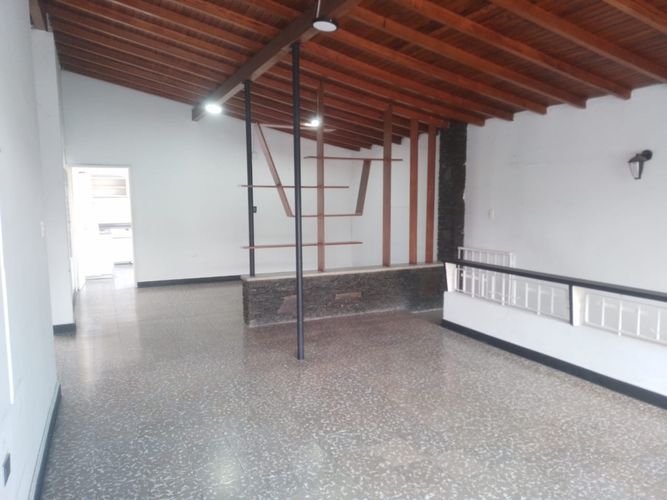 Oficina en arriendo en Laureles, Medellín, 234 m² · foto 15 de 19