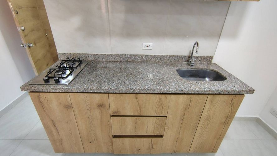 Apartaestudio en venta en Manrique Central, Medellín, 32 m² · foto 8 de 15