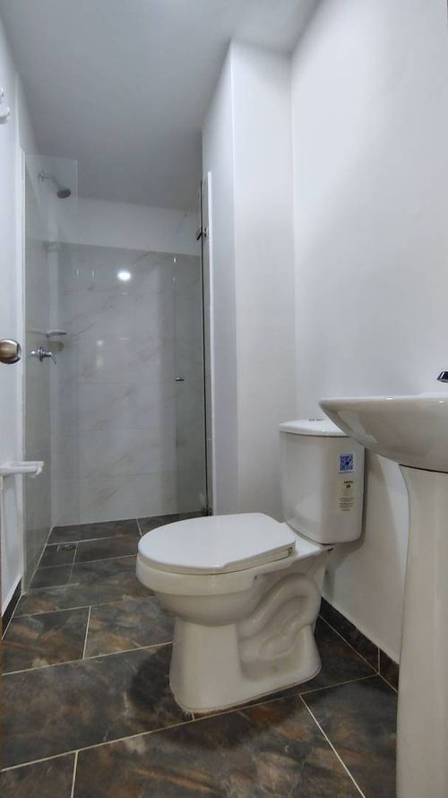 Apartaestudio en venta en Manrique Central, Medellín, 32 m² · foto 14 de 15