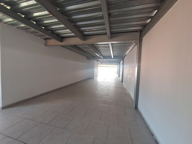 Local en arriendo en Bellavista, Bello, 200 m² · foto 2 de 7
