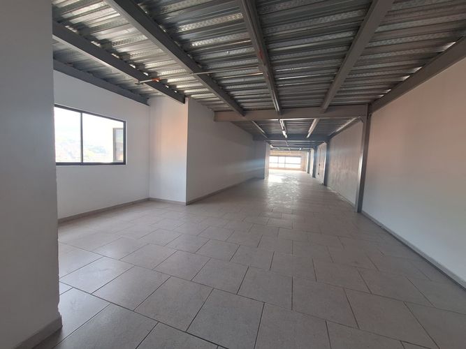 Local en arriendo en Bellavista, Bello, 200 m² · foto 3 de 7