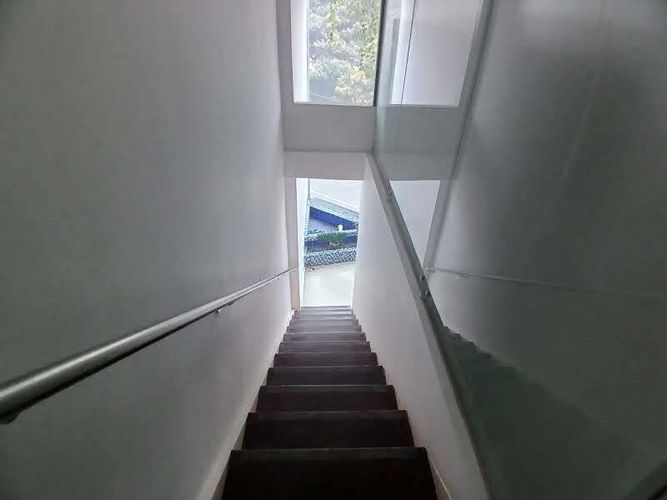 Local en arriendo en La Gloria, Medellín, 200 m² · foto 3 de 24