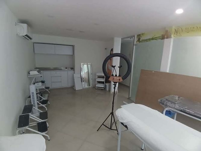 Local en arriendo en La Gloria, Medellín, 200 m² · foto 12 de 24