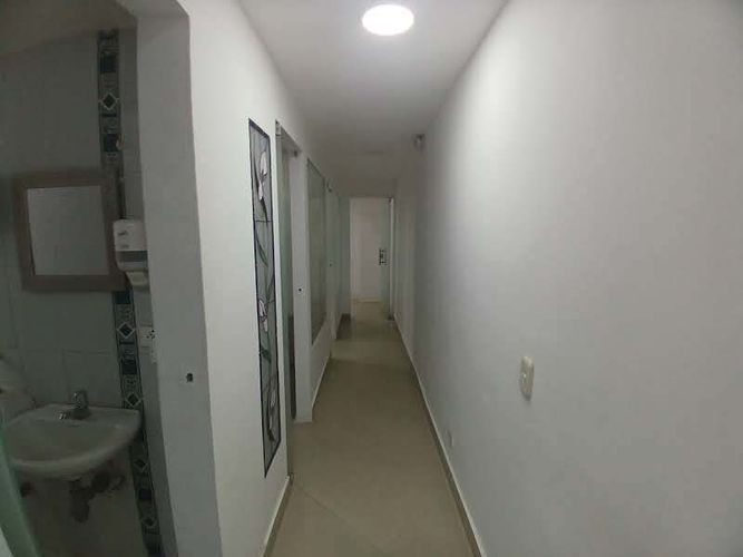 Local en arriendo en La Gloria, Medellín, 200 m² · foto 15 de 24