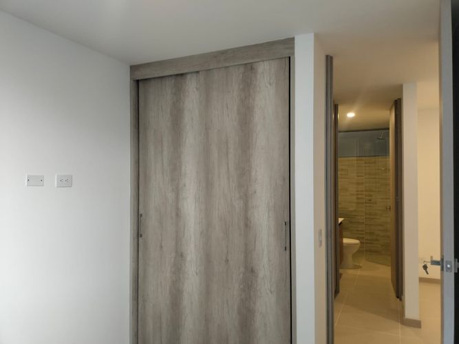 Apartamento de 3 alcobas en arriendo en El Poblado, Medellín, 92 m² · foto 14 de 18