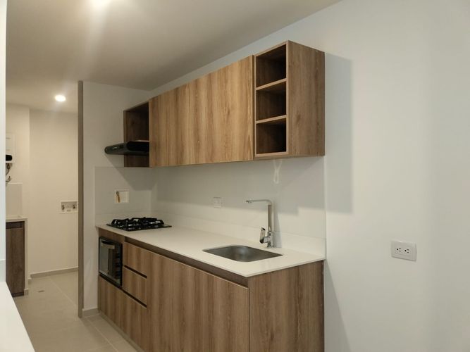 Apartamento de 3 alcobas en arriendo en El Poblado, Medellín, 92 m² · foto 17 de 18