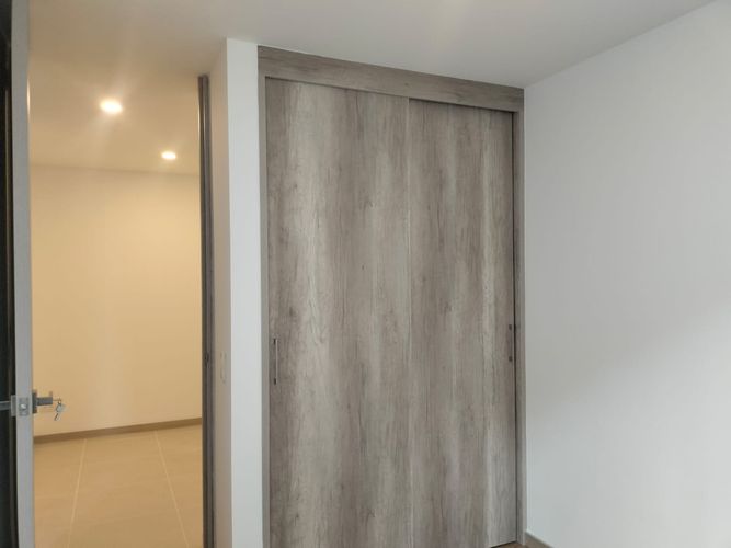 Apartamento de 3 alcobas en arriendo en El Poblado, Medellín, 92 m² · foto 13 de 18